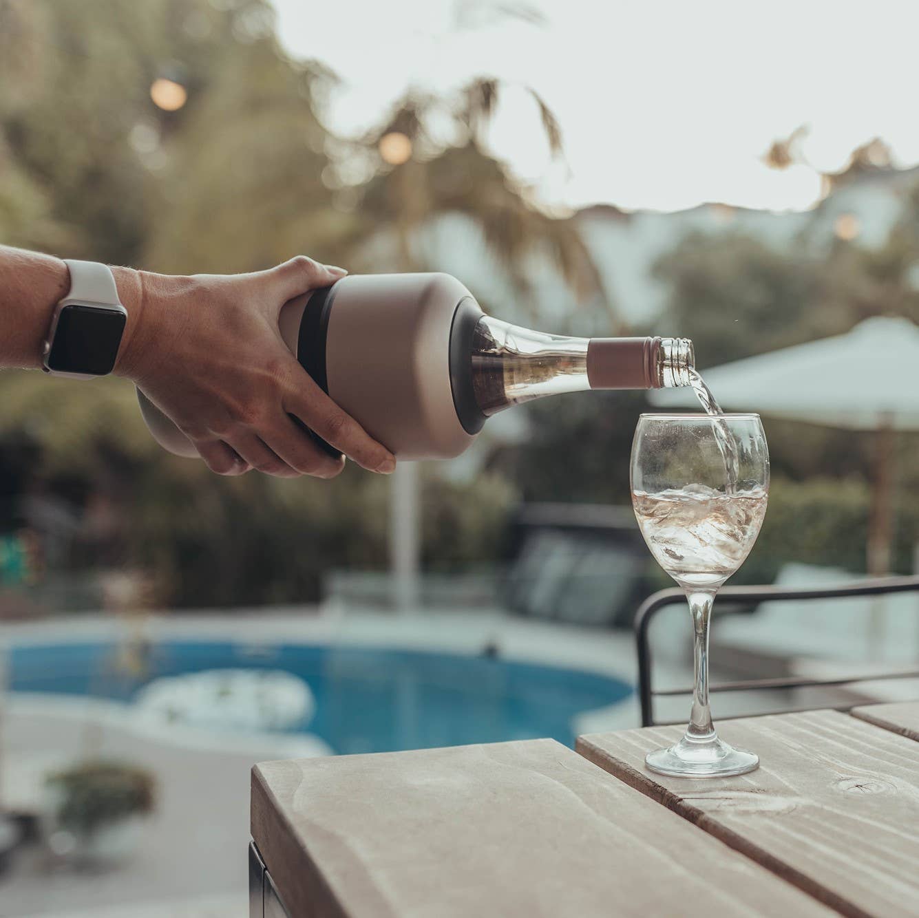 Huski Wine Cooler - Champagne - Roma Gift & Gourmet