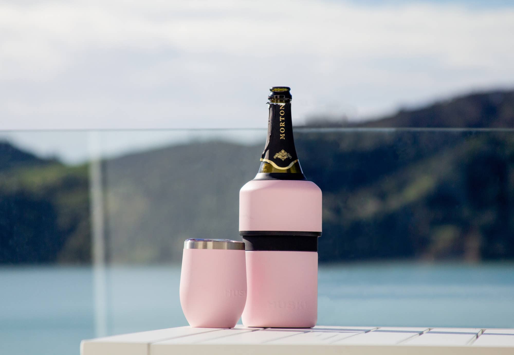Huski Wine Cooler - Powder Pink - Roma Gift & Gourmet