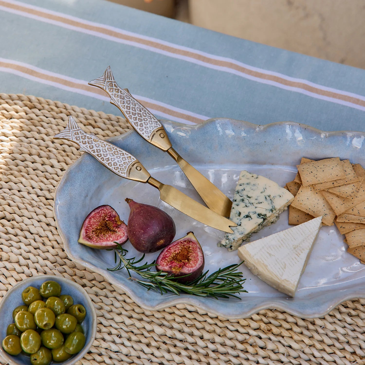 Seychelles Brass Fish Cheese Set - Roma Gift & Gourmet