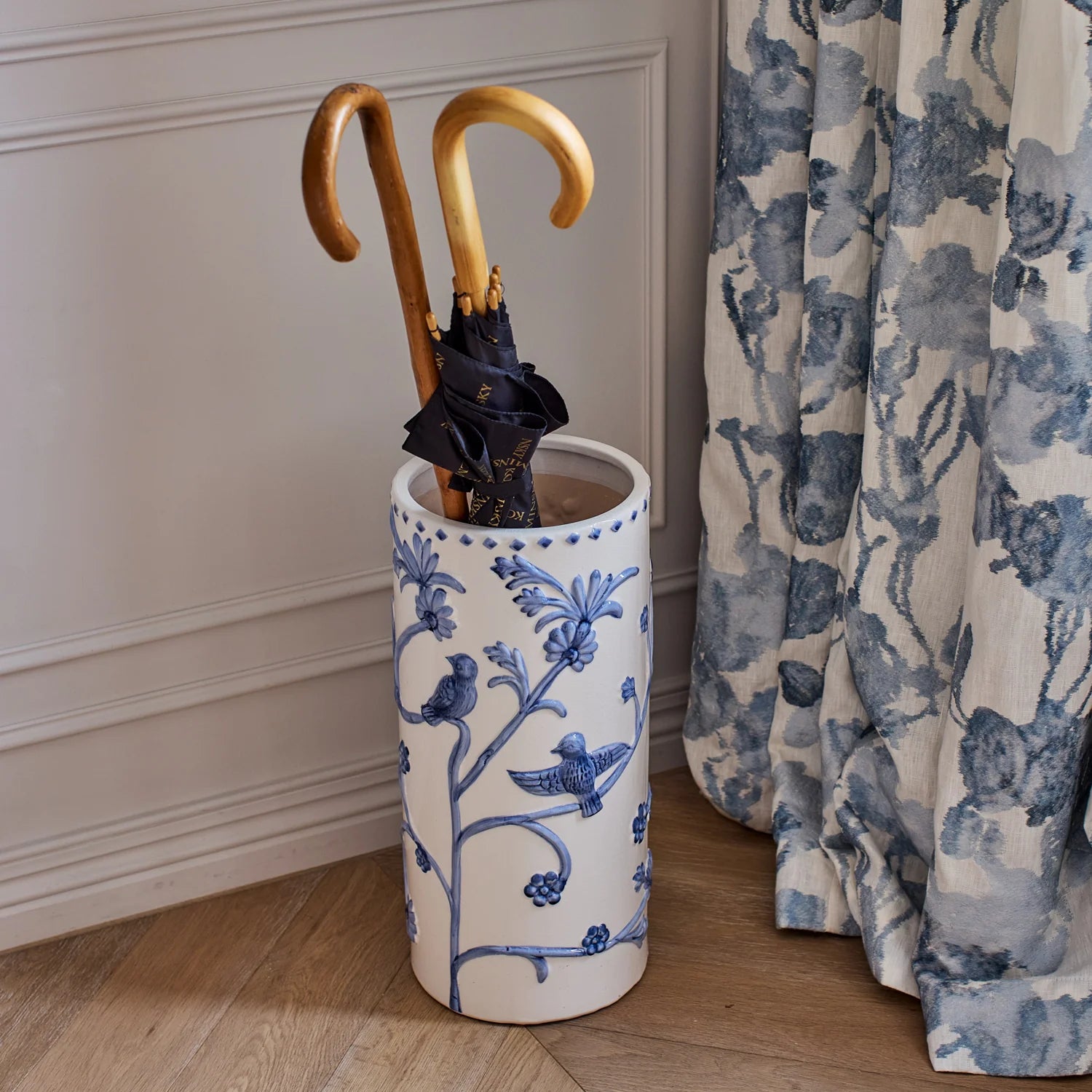 Lille White/Blue Embossed Umbrella Stand - Roma Gift & Gourmet