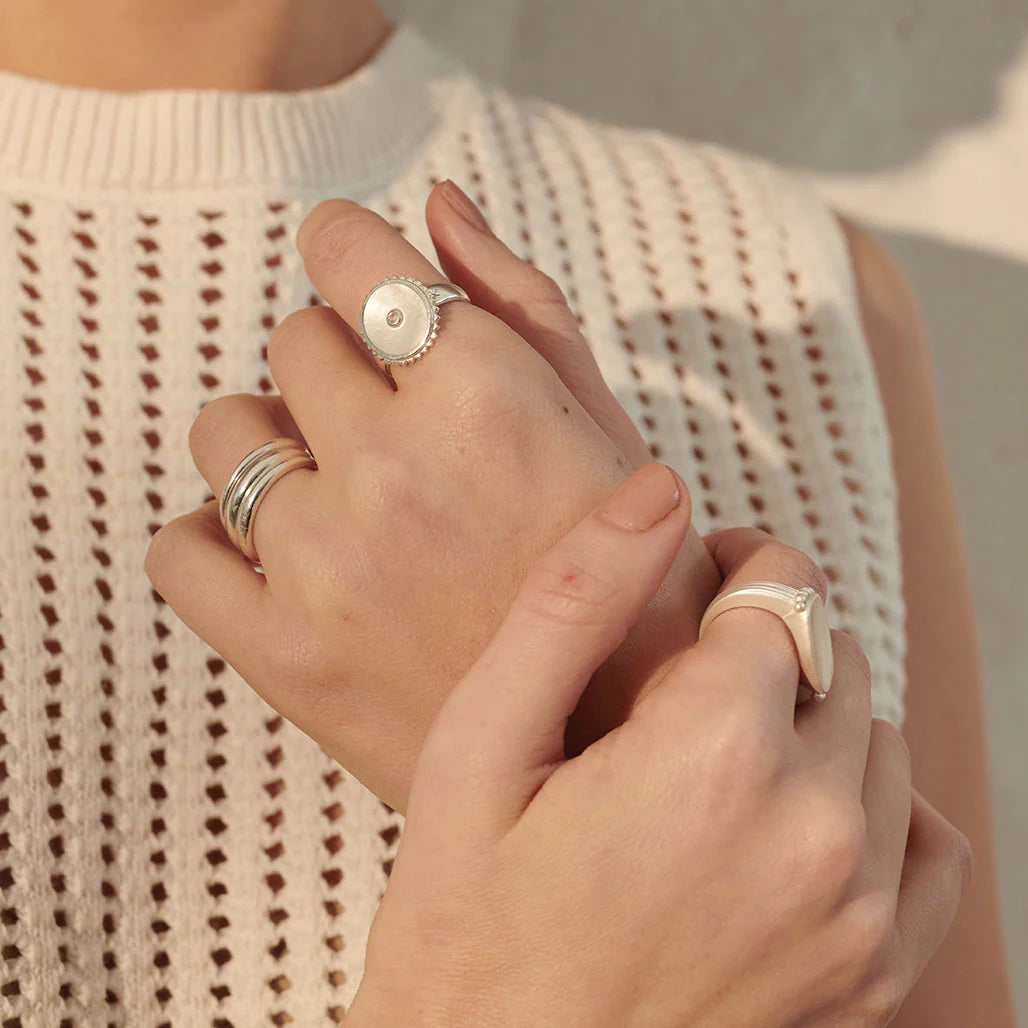 Halcyon Shield Ring Sterling Silver - Roma Gift & Gourmet