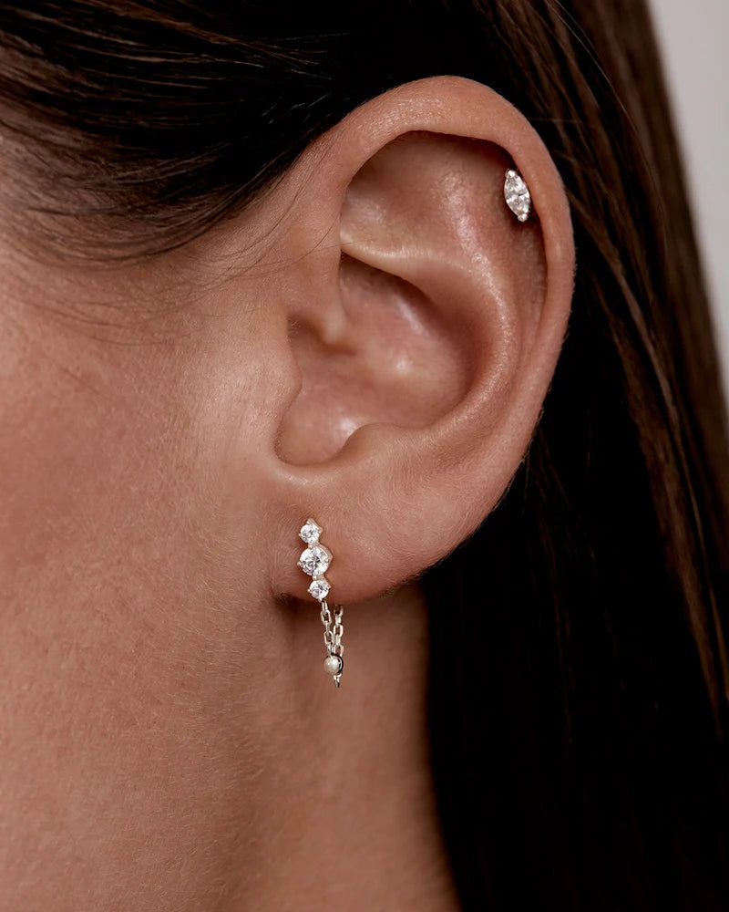 In the Stars Chain Huggie Earrings