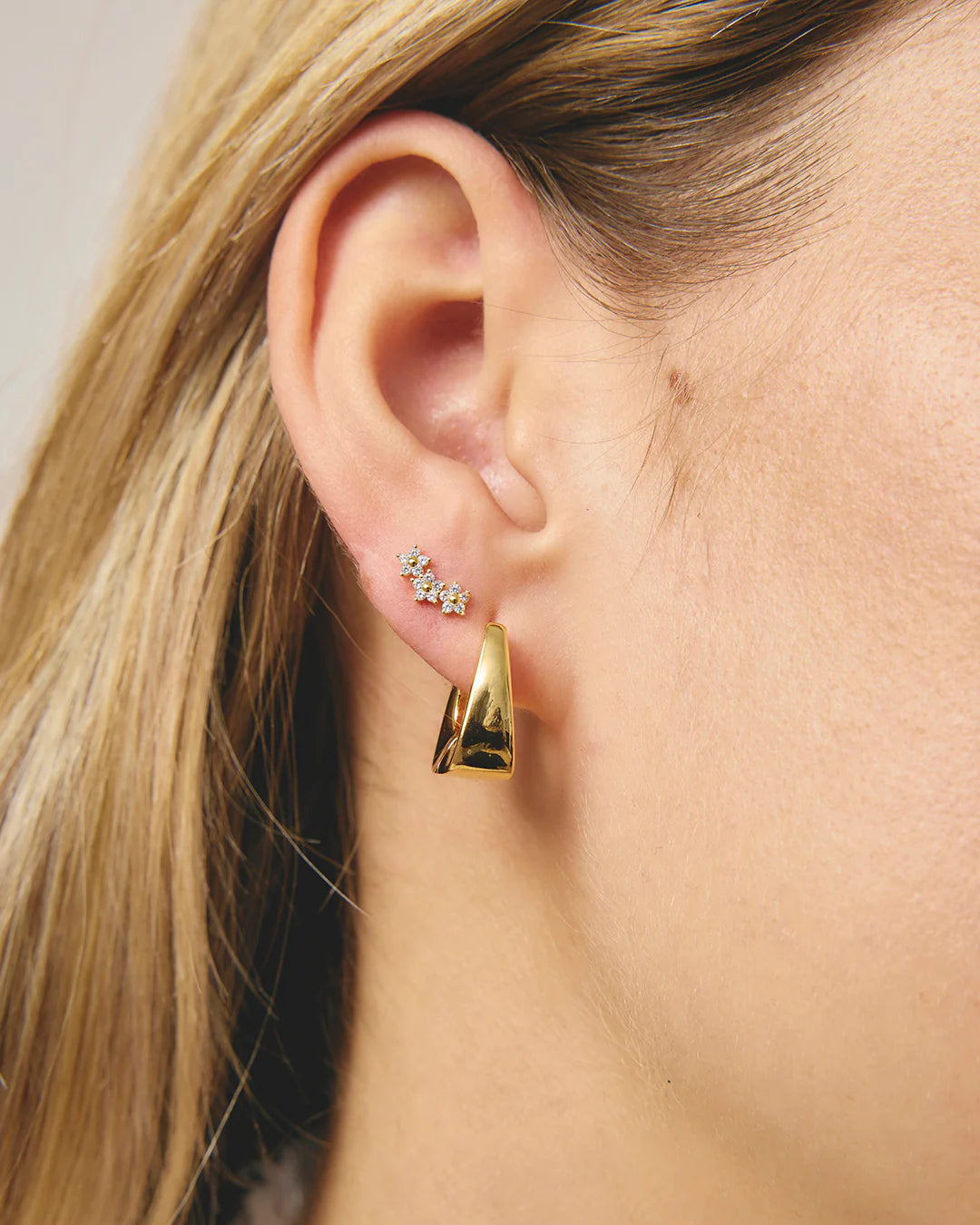 Teresa Hoops - Gold