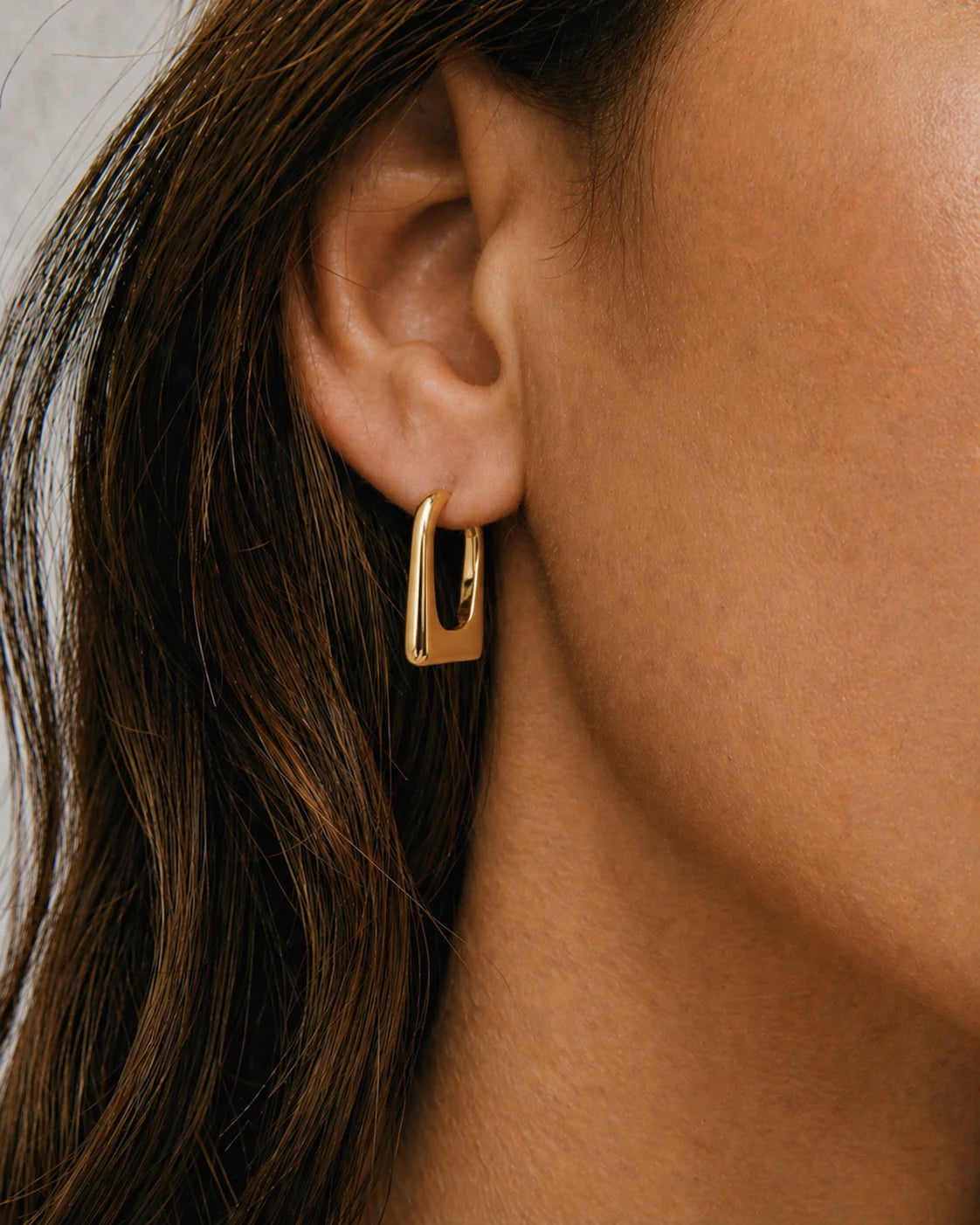 Amelia Hoops - Gold - Roma Gift & Gourmet
