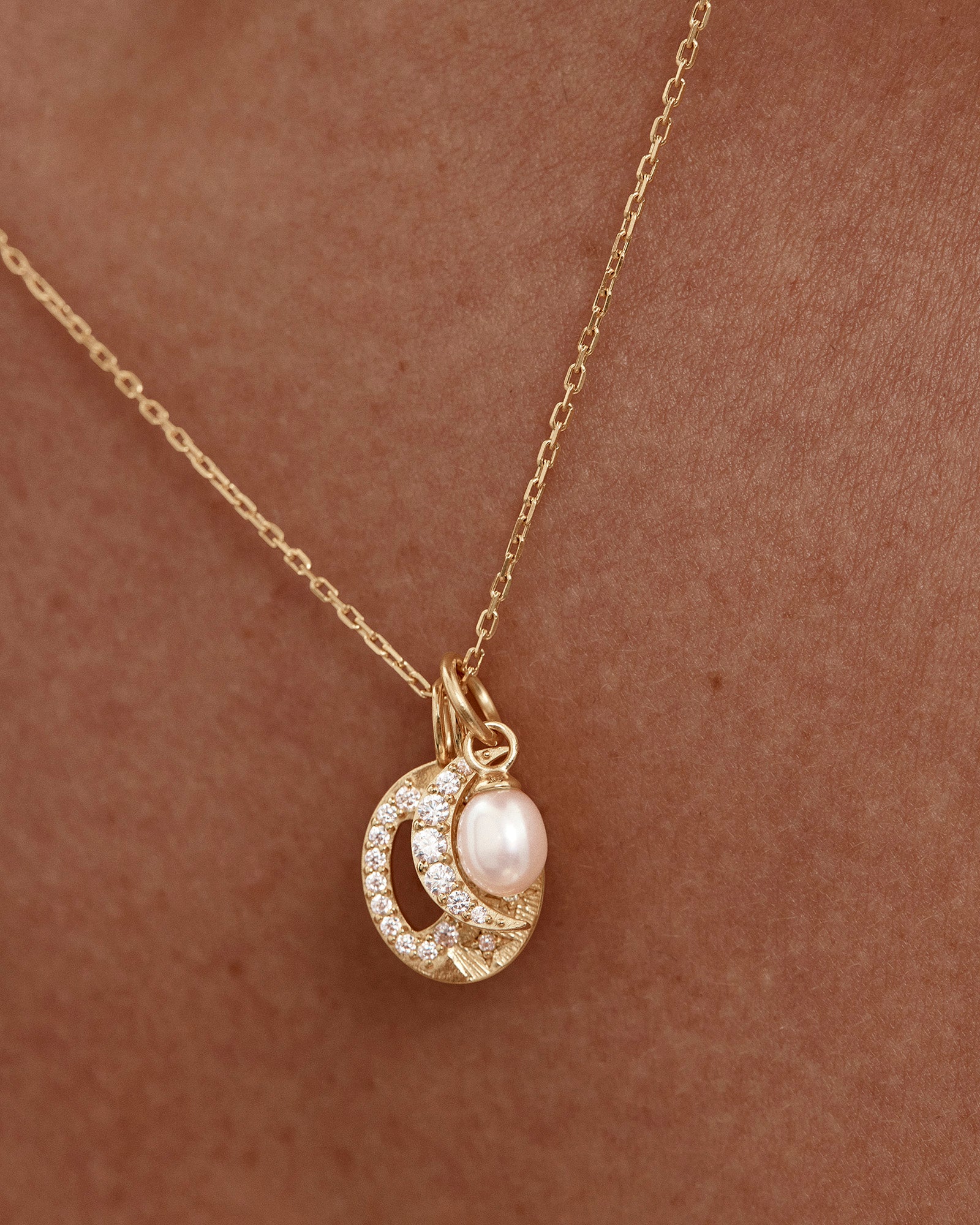 18k Gold Plated Celestial Skies Necklace - Roma Gift & Gourmet