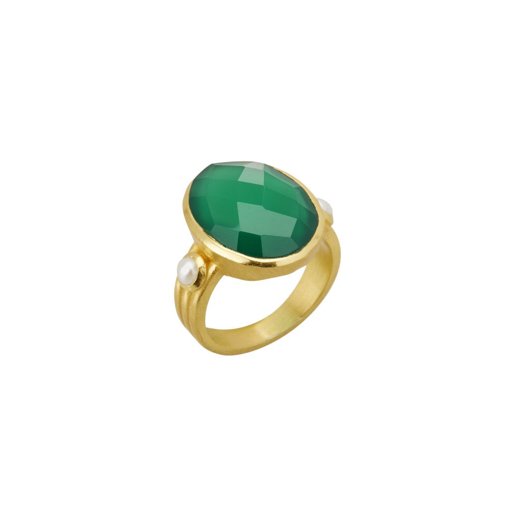 Wandering Soul Green Onyx & Pearl Gold Ring