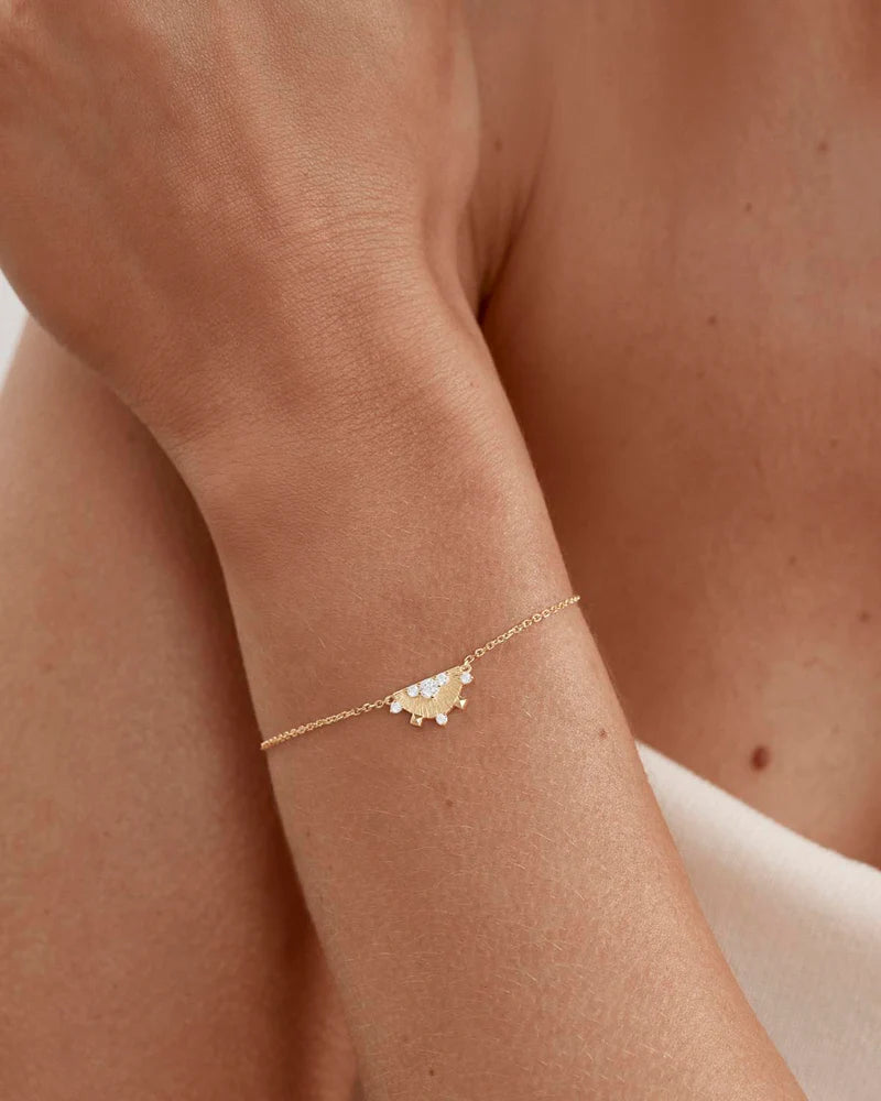 Lotus Rain Bracelet - Gold