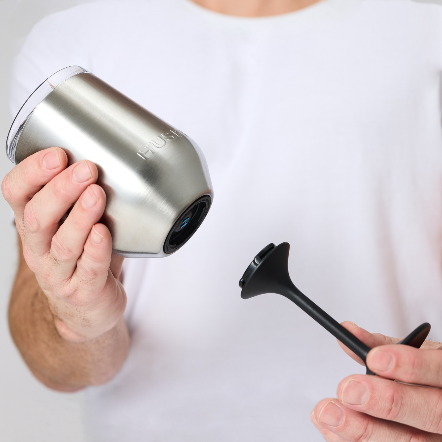 Huski Wine Tumbler 2.0 - Ocean Blue (Limited Release)